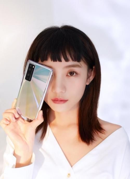 Redmi|中端机性能排行，Redmi小钢炮稳坐冠军！华为芯片定位尴尬