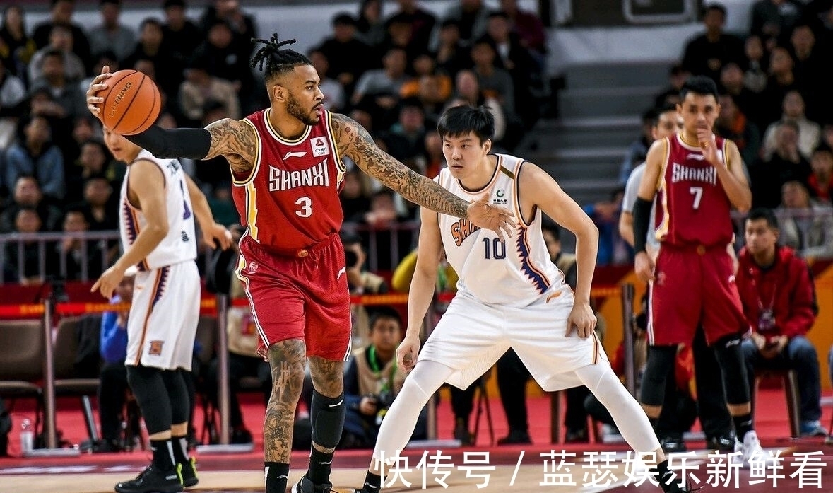 福格|14分15板!辽篮大外创CBA两项纪录 优缺点太明显 杨鸣找到使用说明