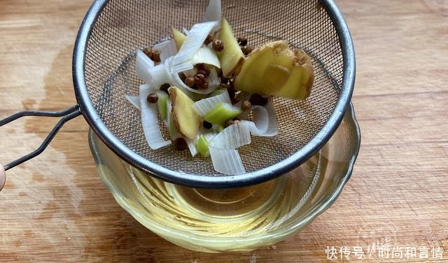 牛肉饺子这样调馅太好吃了,再贵也要吃,做法简单味道鲜香,解馋