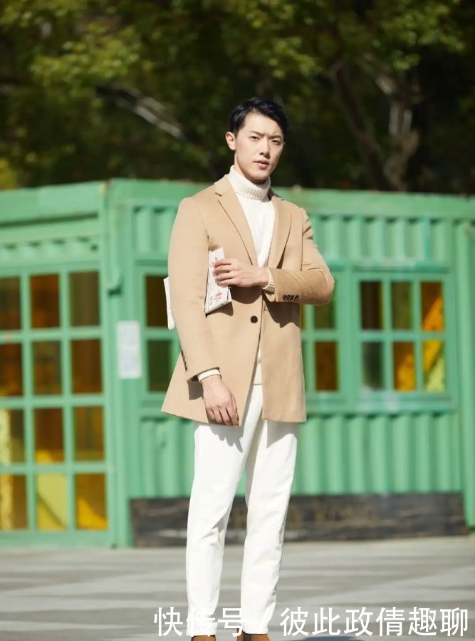  小编|一分钱两样花！今冬第一件大衣，我选性价比超高的ta