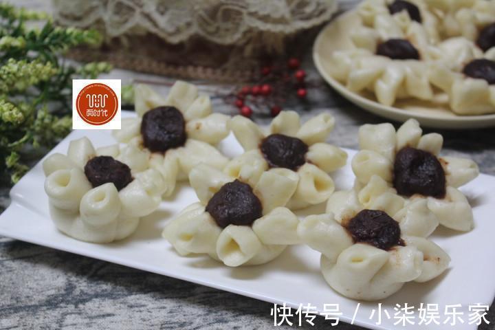豆沙团|馒头这样做，好吃看的见，我蒸两锅都不够，孩子连吃5个，服了！