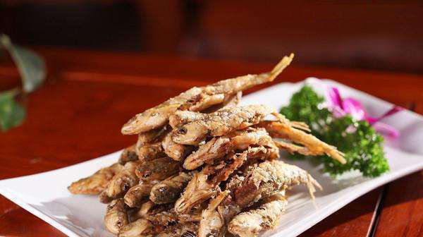 上桌|请客必点的几道下酒菜,吃过多次还想吃,一上桌就会被抢光