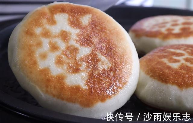 发面饼最好吃的家常做法，蓬松柔软又香甜，比馅饼好吃多了