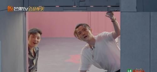 瑞奇|《哥哥》：一開始以為是看哥哥們答題，看完后才發現原來主角是門