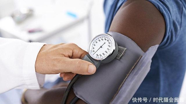 甘油三酯“害怕”1物,并不是洋葱,饭后吃一点,血脂或悄悄降