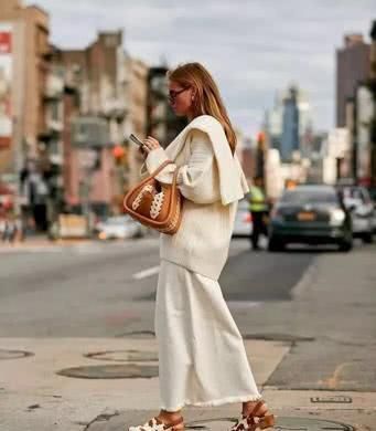 今天春天的3种流行色,提升气色还减龄,百搭时髦不挑人