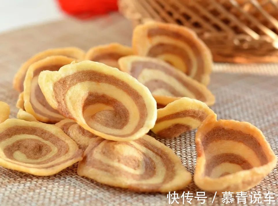 红糖|5块搞定的小零食，家有面粉就能做！2个鸡蛋1碗面，家有孩子快收藏！