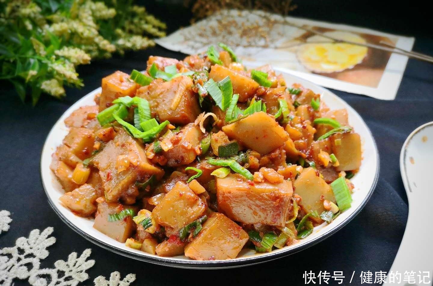 豆腐|这食材冷热都好吃,炒着最美味,比魔芋豆腐更细嫩,多吃不长肉!