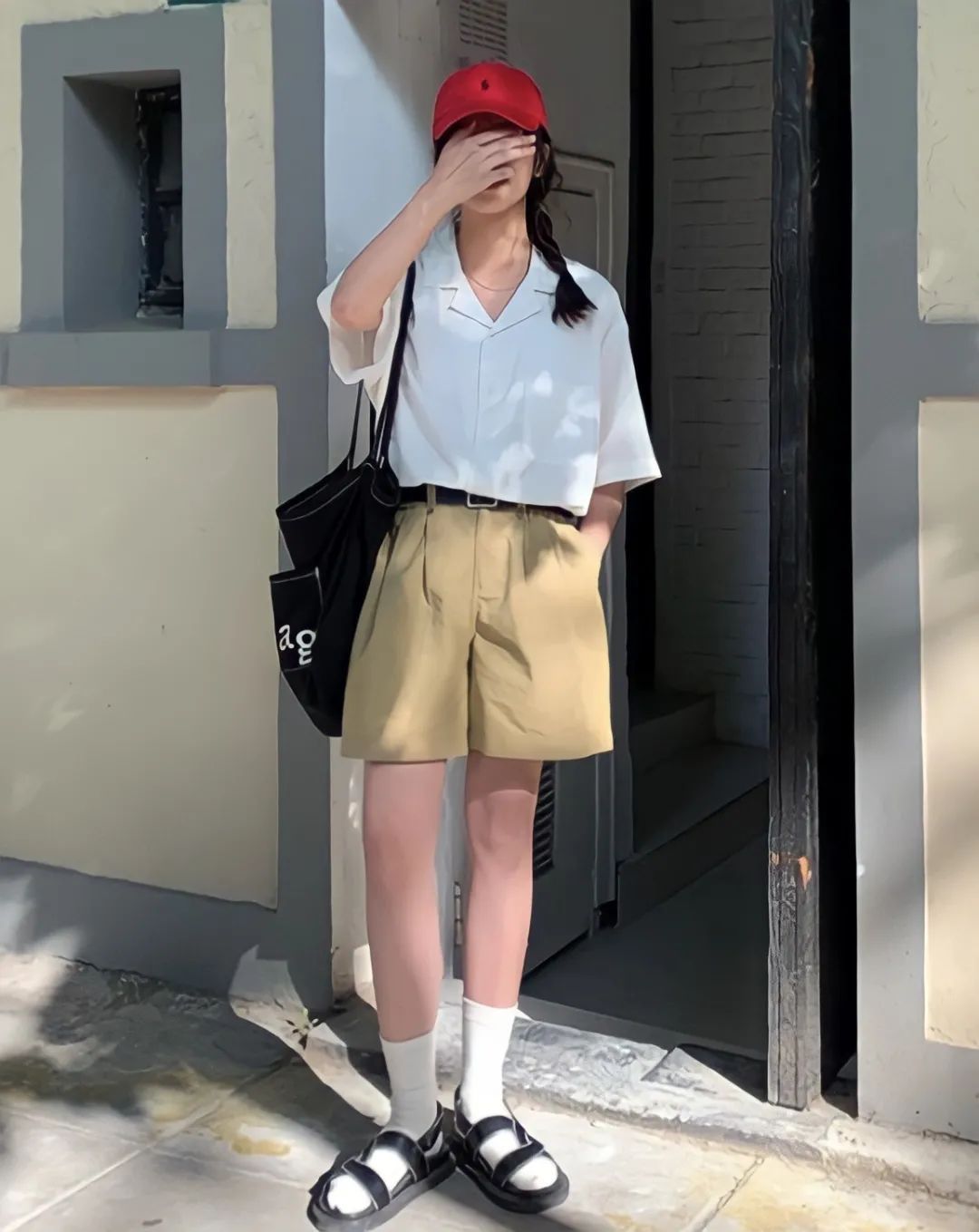 五分裤|别穿长裤了！今夏流行这样穿短裤，显高显瘦