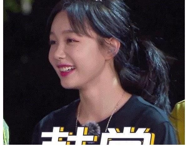 《我的小尾巴2》中，徐夢潔現(xiàn)場表演發(fā)瘋文學(xué)來安利節(jié)目，好歡樂