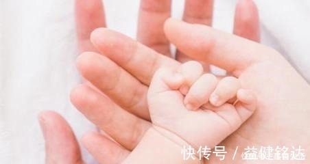 智力|宝宝身上有个“聪明开关”，父母做好三件事，孩子智商高人一等！