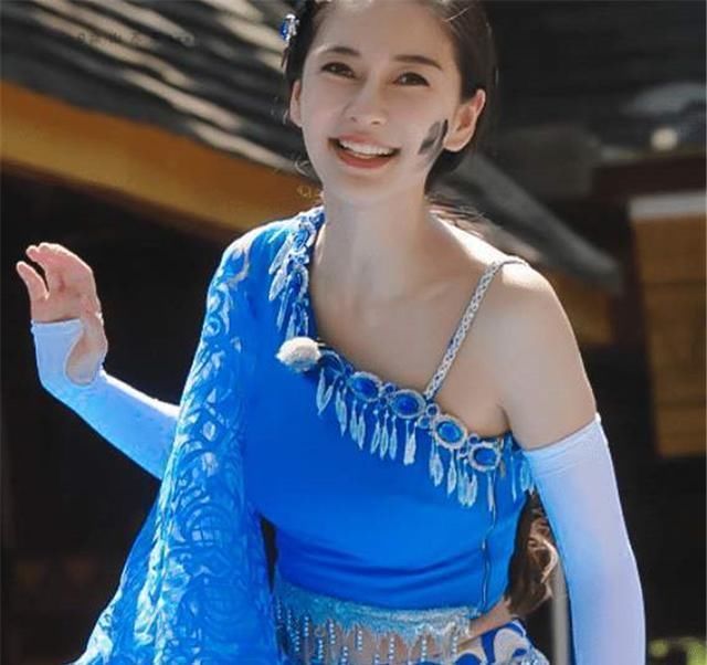 杨颖跑男生图曝光,腰围差距肉眼可见,网友到底是当了妈