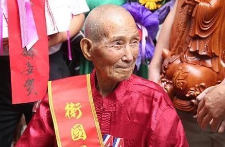 习惯|百岁老人长寿秘诀:坚持几个好习惯,长寿也可以“复制粘贴”!