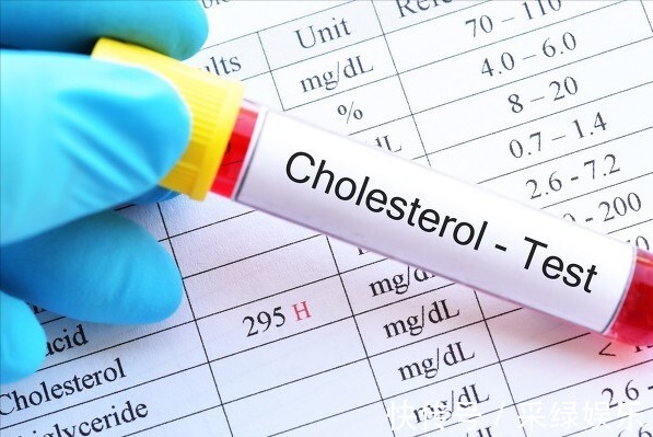 花生|吃花生到底是能诱发中风发作，还是能帮助预防中风看专家怎么说