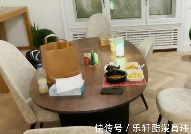 住宅|武磊美丽的妻子上镜头!武磊在巴塞罗那搬新家住宅温馨豪华低调