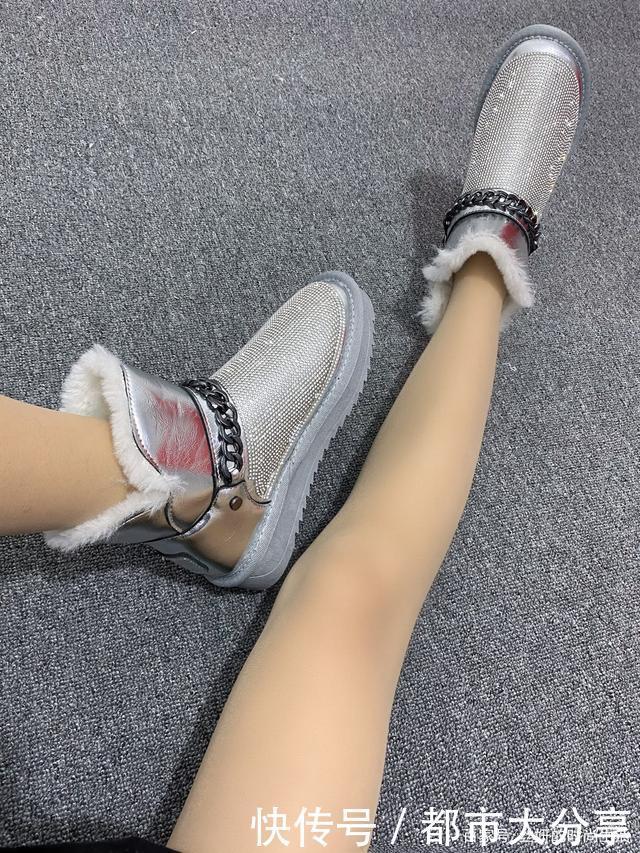 冬天|这个冬天穿肉色打底裤过冬