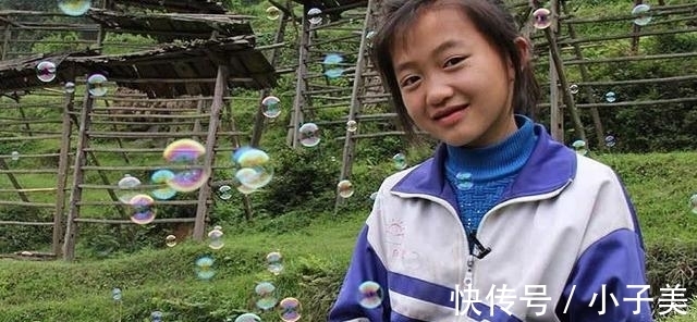 梁小友|《變形計(jì)》“神仙妹妹”梁小友高二輟學(xué)后成網(wǎng)紅，濃妝直播惹眾議