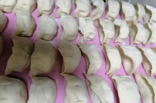 五花肉|入秋后，就馋这个馅的饺子，东北人就好这一口，比萝卜韭菜鲜多了