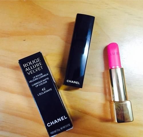 5只买完就后悔的口红吐槽，荧光又显黑！你踩雷了几个？