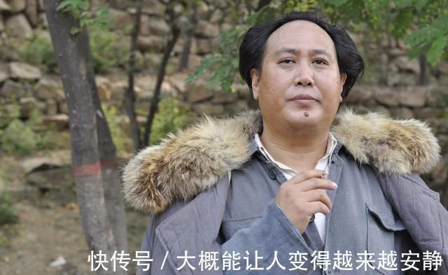 西柏坡$记住一个字,胜临十年贴丨赵新月书法小楷敬录毛主席诗词