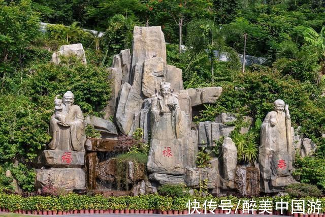 鹿回头风景区|走进鹿回头风景区，登高远眺，三亚湾美景一览无遗