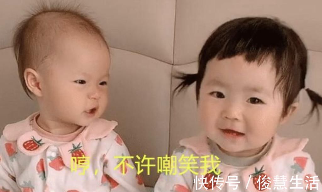 遗传物质|最好认的双胞胎走红,发量一个随妈一个随爸,网友:妈妈真偏心