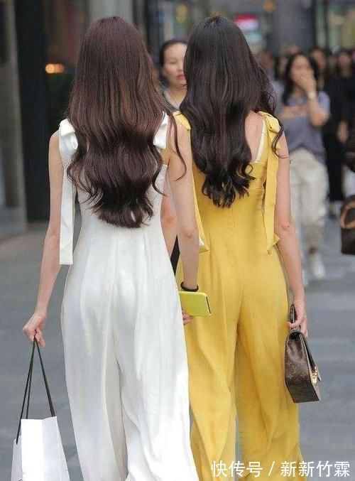 打底衫 连体衣想要穿出时尚的感觉，除了要注意颜色，还应该注意款式