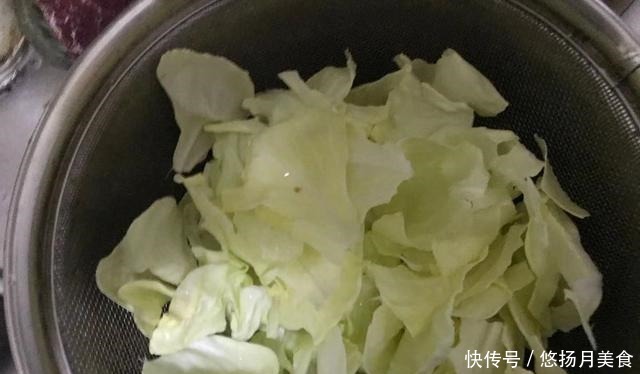 味道不对做法不一样手撕包菜的家常做法测评,这次不翻车