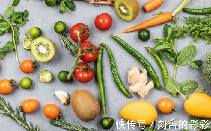 比味精更可怕的调料,“偷走”了孩子身高,家长还当作宝给孩子喂