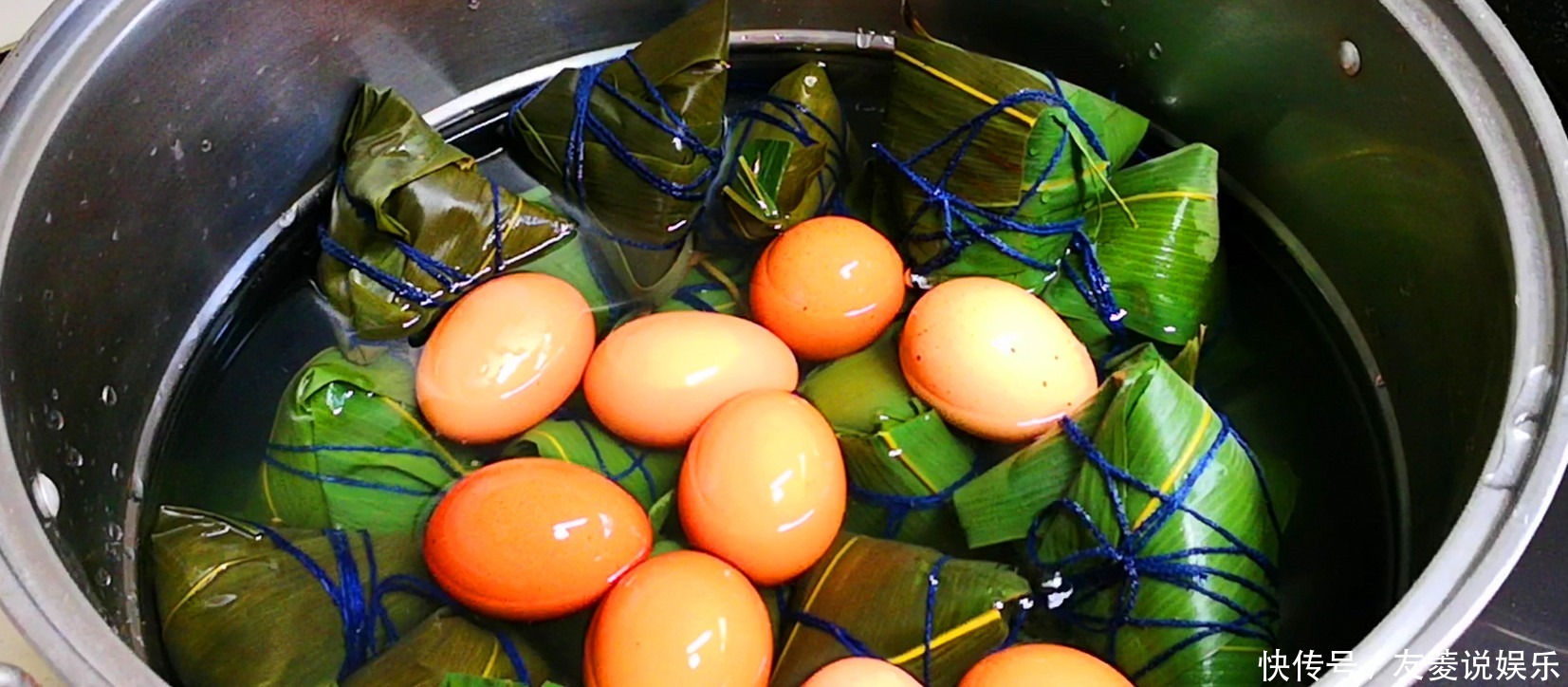 包粽子时,糯米到底要泡多久很多人做错,难怪粽子夹生还漏米