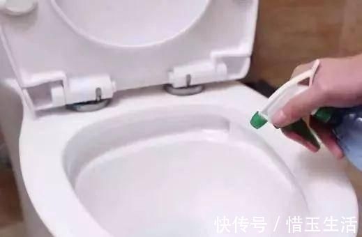 混合|白醋和牙膏混合在一起真实用，家里主妇都需要，一年能省下好几百