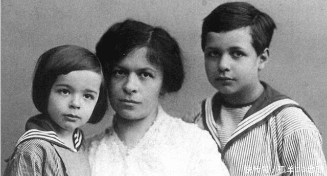 爱因斯坦子女们长女下落不明,长子成就惊人,幼子怨恨父亲