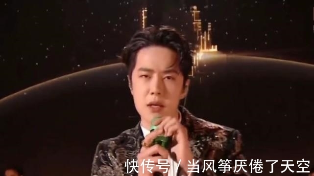 上了一次跨年,黑热搜连续挂了两天!王一博,到底是得罪了谁?