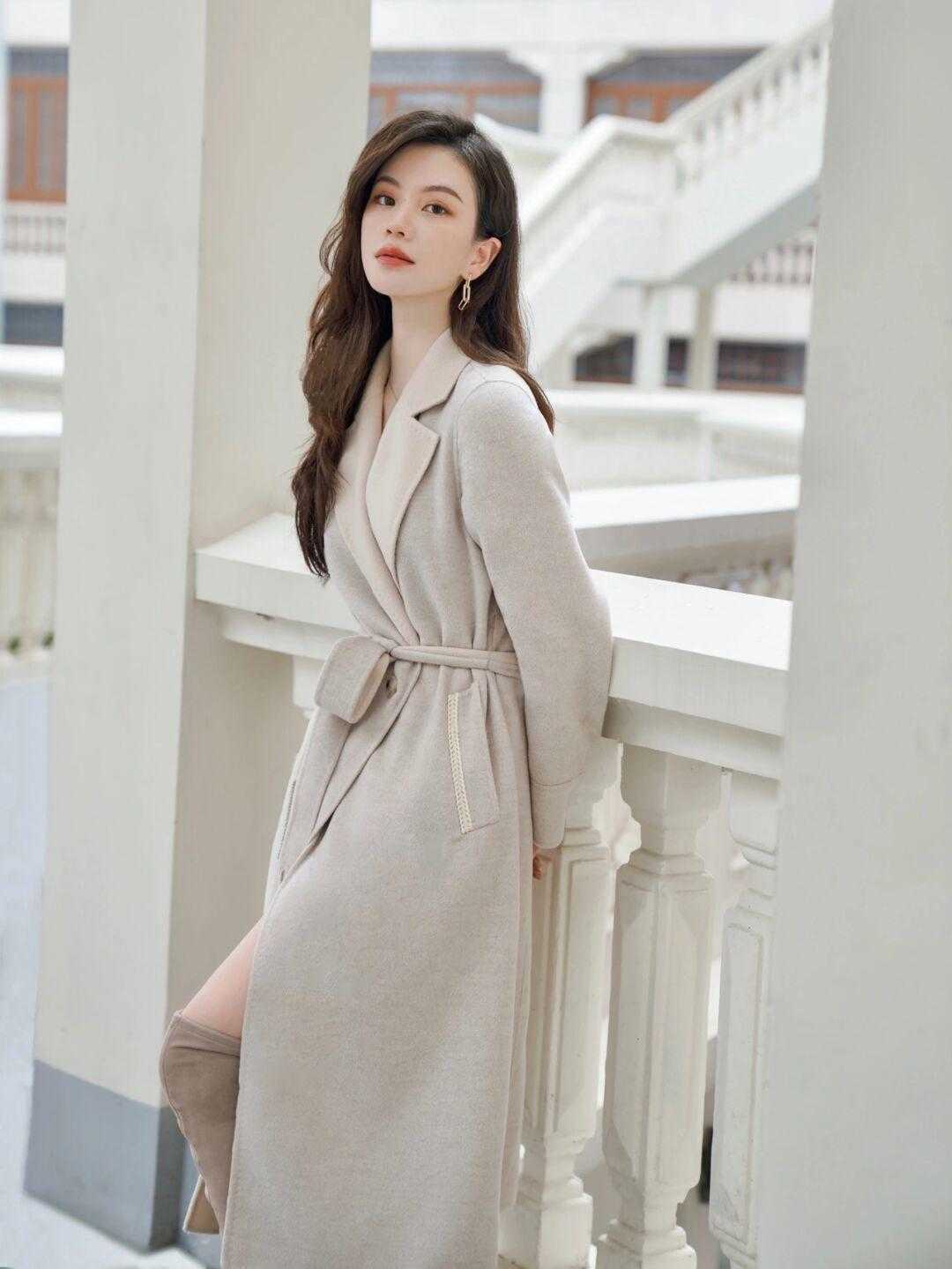 博主|大衣穿不出女人味不要怕,入手这款收腰款大衣,上身秒有小蛮腰