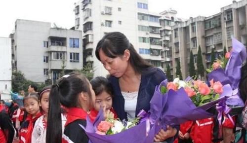 争议|中小学“师德码”引争议，师德作风一扫便知，教师家长各执一词