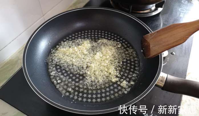 做法|茄子的做法千百种,这种做法最好吃,不炒不蒸不凉拌,越吃越想吃