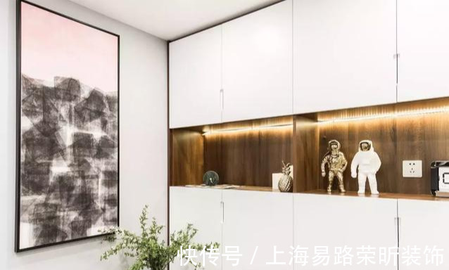 空间|冷感装修为什么这么火?有人说,这与当下盛行的颓废美有关