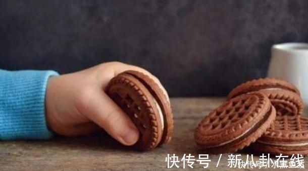 零食|从小不允许吃零食的孩子,长大之后都躲不过这两种结局