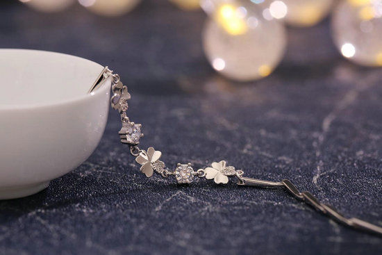 银饰|银饰变黑是身体在排毒?无稽之谈!