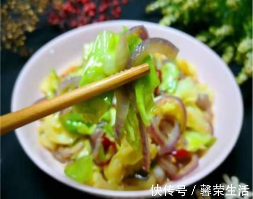 洋葱丝|洋葱和它是绝配,每天炒一盘,简单易学,软化血管,不懂太可惜