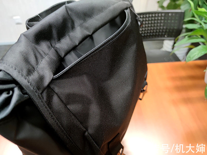 收纳|背包中的“变形金刚”，小米有品这款悠启全能模块双肩包：YYDS
