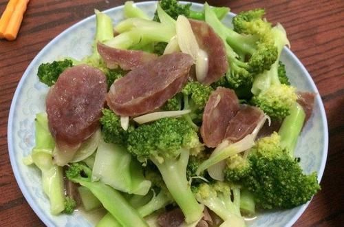 维生素西兰花的“死对头”,两者在一起吃,轻则身体不适,重则可能中毒