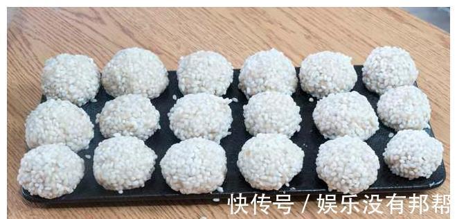 藕丸子|晒晒我家晚餐，4道菜不超过20元，大人小孩都爱，网友：真羡慕