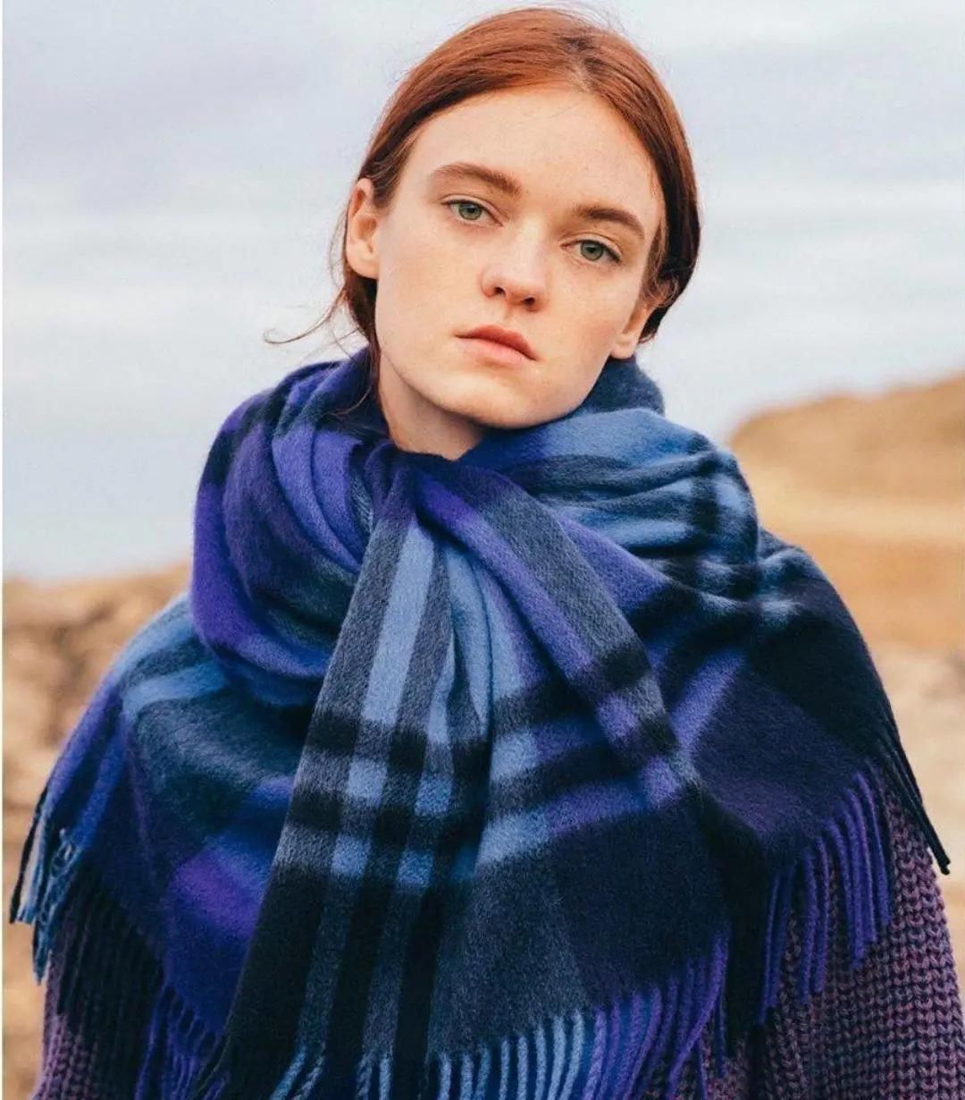  山羊|还在冲 Burberry？它才是更有“性价比”的羊绒围巾