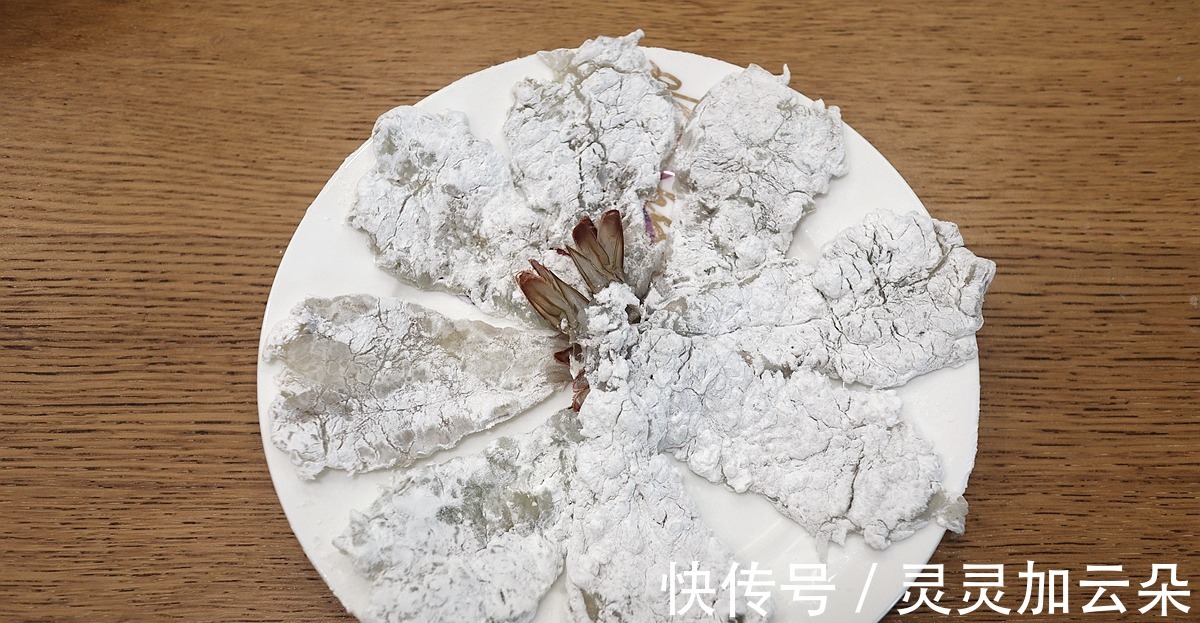 虾饼|立秋多喝这锅萝卜汤,清鲜甜美开胃顺气,搭配多种食材美得很!