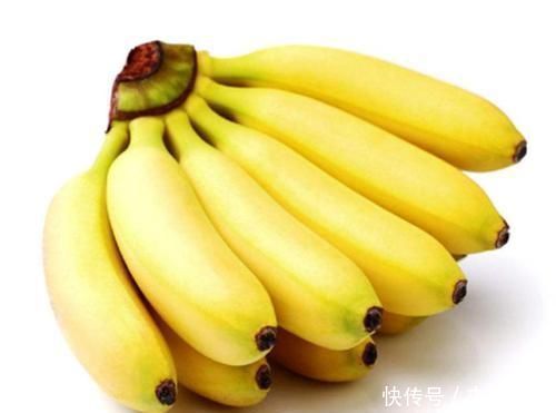 女人不想满脸皱纹,多吃四种水果,舒展皮肤,重回十八岁