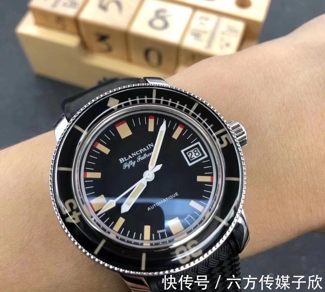 外圈 ZF厂宝珀五十噚梭子鱼复刻表细节工艺怎么样?