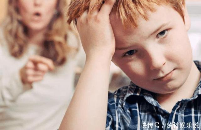 孩子|最伤孩子的4句话,句句都如同刀子,多数父母却天天挂在嘴边