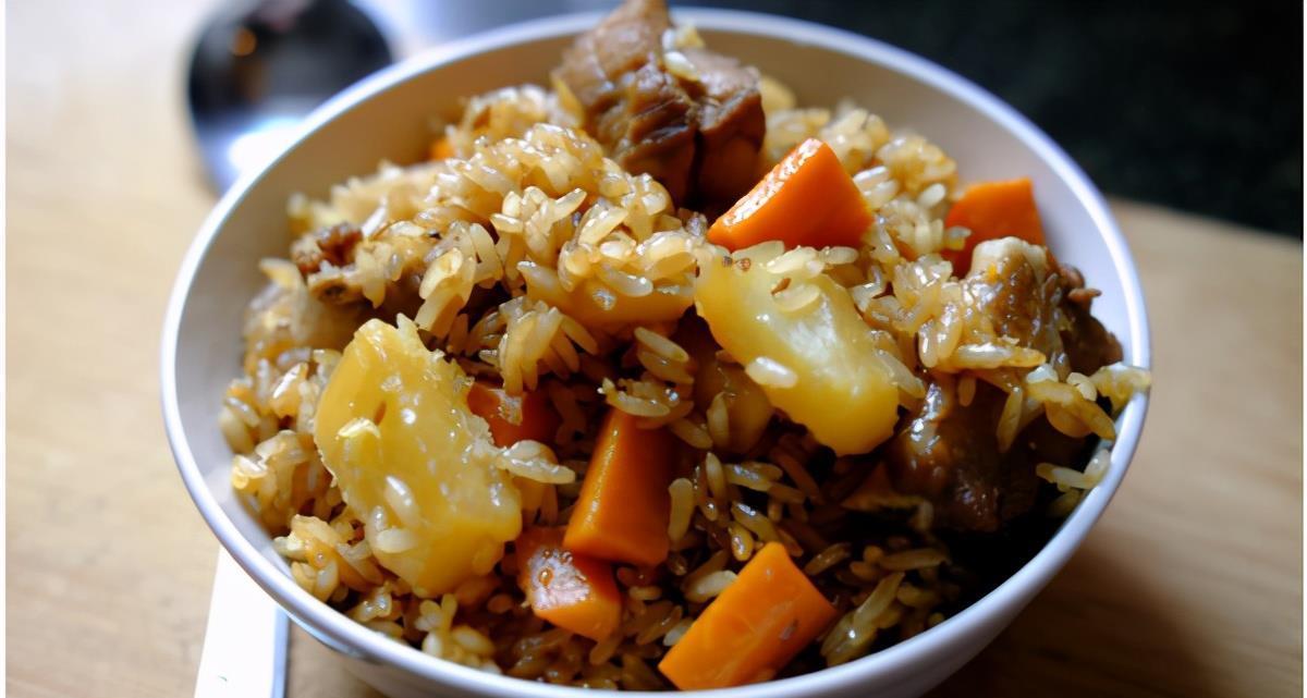 自从学会米饭新吃法,1周1次,每回1大锅都见底,锅都不洗了