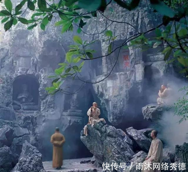  一组照片告诉你, 真正的佛教徒是怎样的